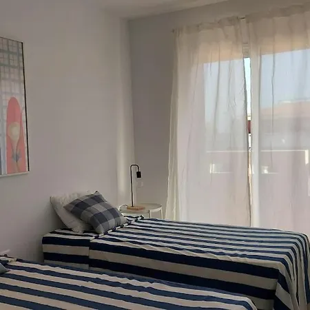 Rdg Apartment *
